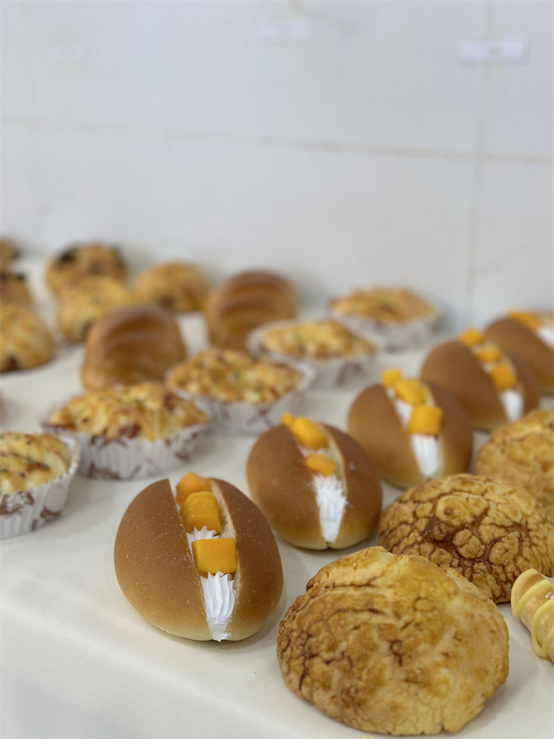 天天实操的面包烘焙班学校地址