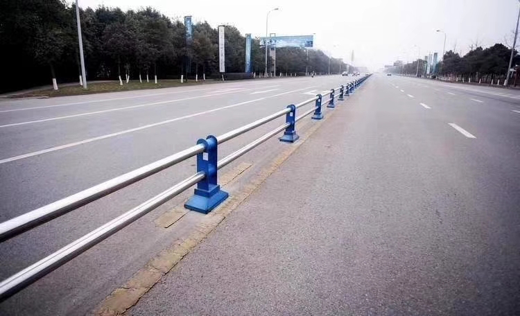 桥梁防撞复合管护栏设计制作