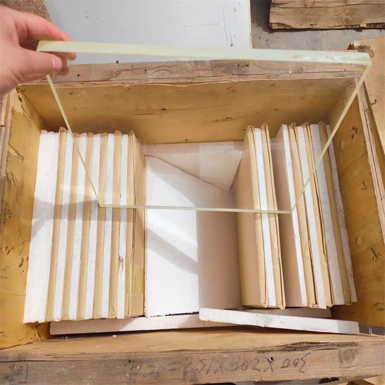 性价比高的铅玻璃400*600mm经销商精益求精