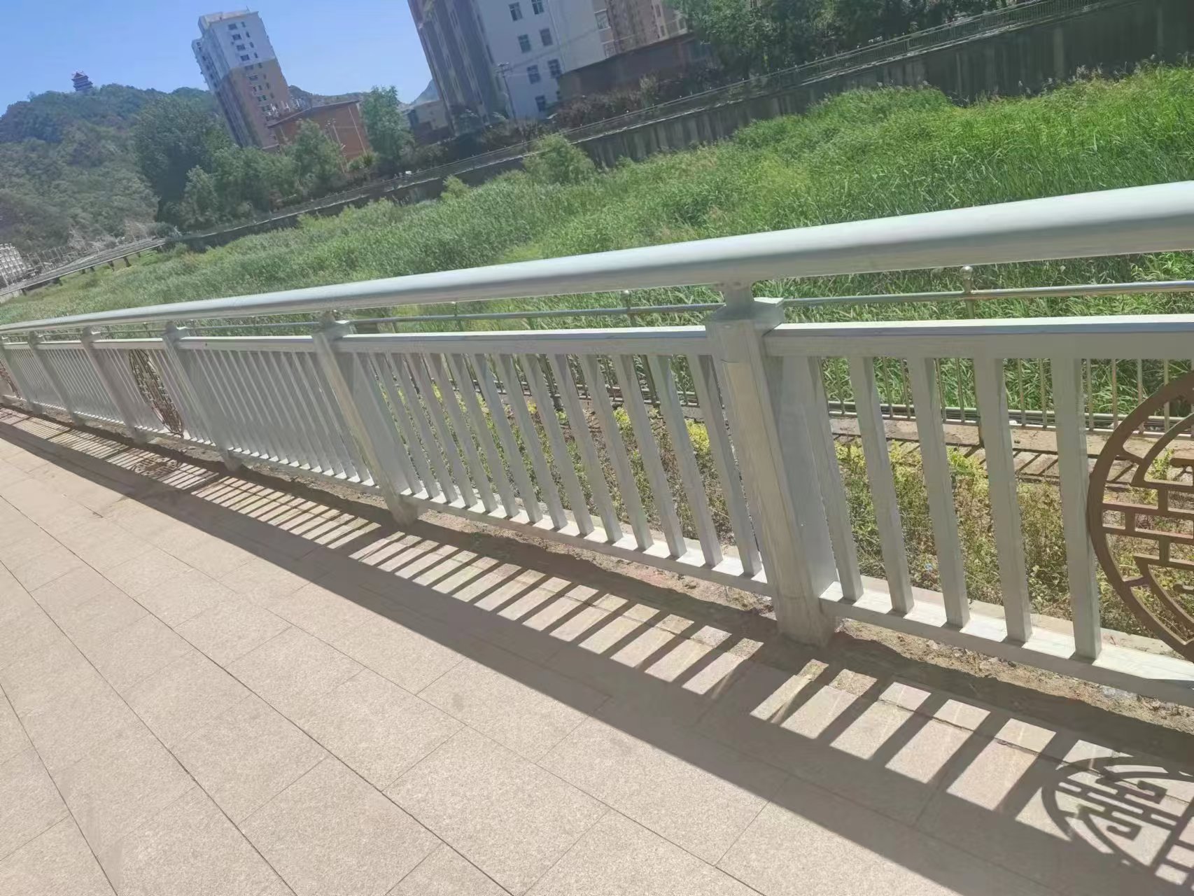 铝合金护栏3天出货采购